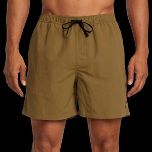 RVCA Outsider Base Camp Short
